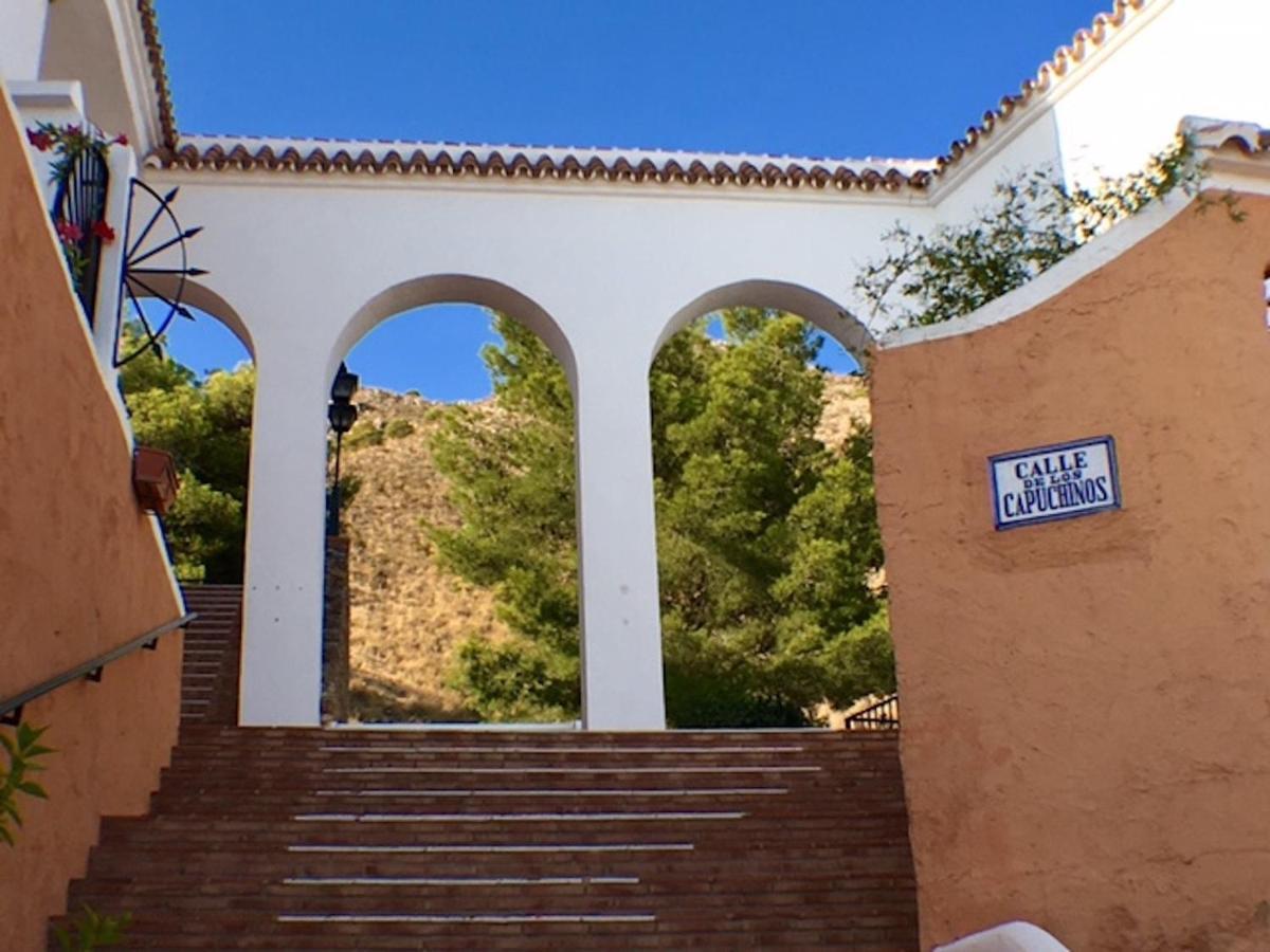 Apartment With Panoramic Views, San Juan De Capistrano, Nerja Exterior photo